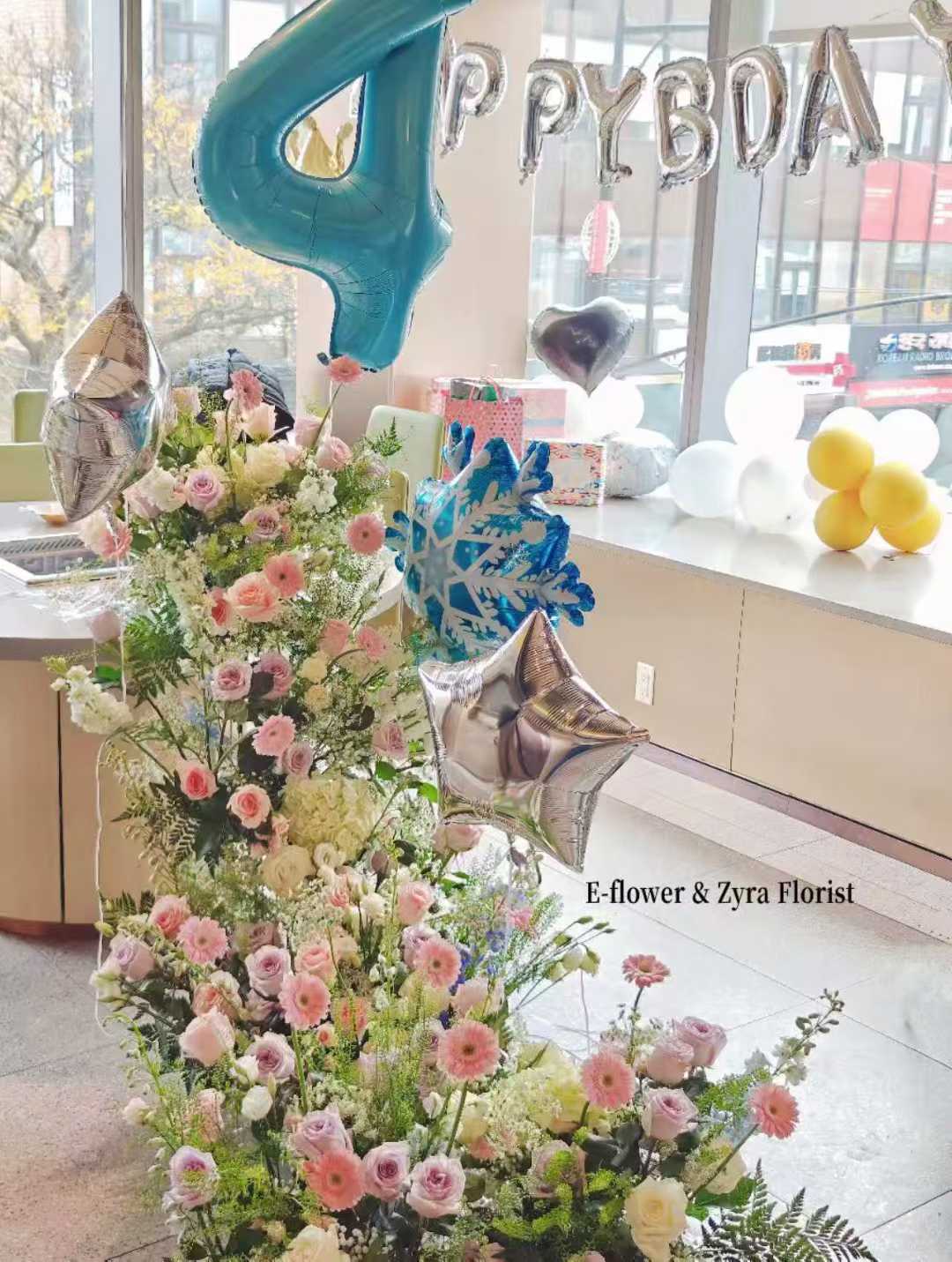 海底捞生日趴餐桌布置