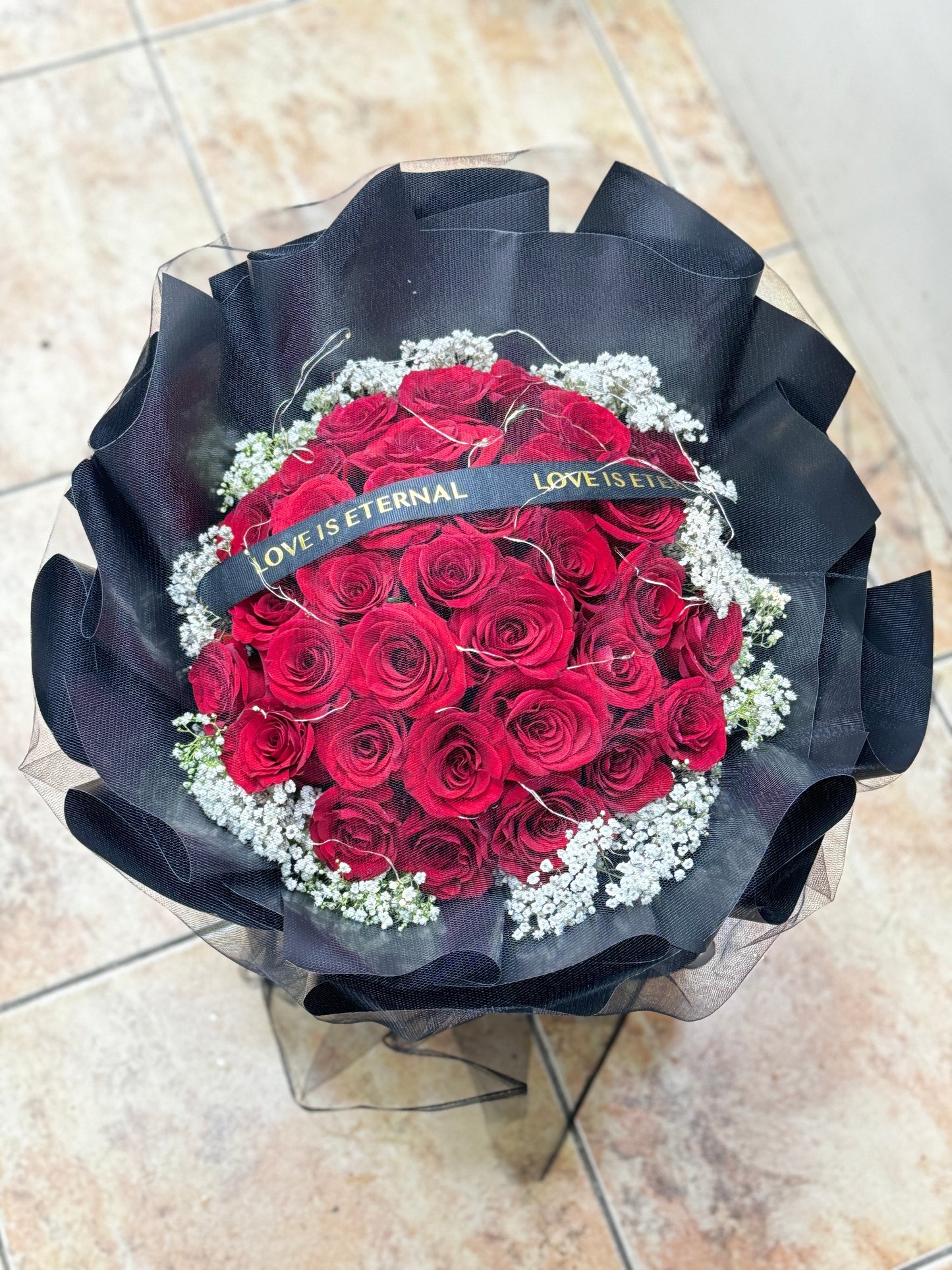 Red round rose 188