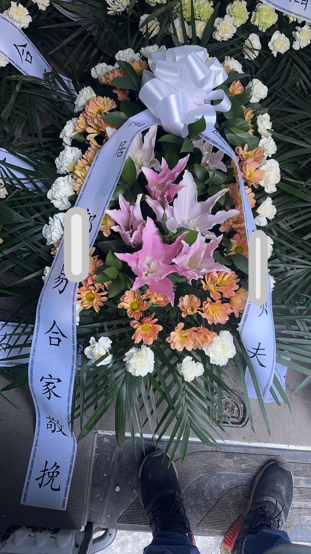 Sympathy Spray Wreath PURPLE START 白事花圈 81
