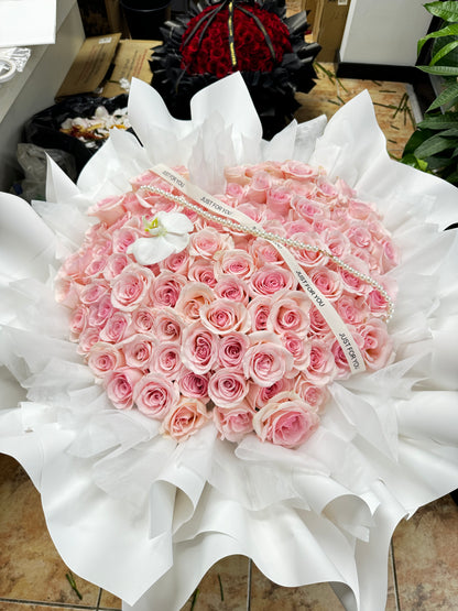 Pale Pink Rose Bouquet