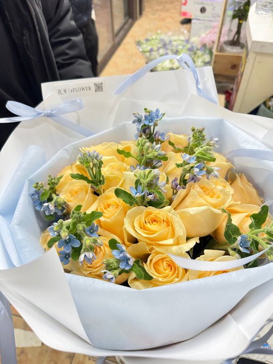 香槟玫瑰花束 Peach Rose Bouquet